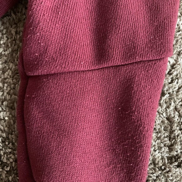 Helly Hansen Sweater/Jacket - Picture 3 of 4